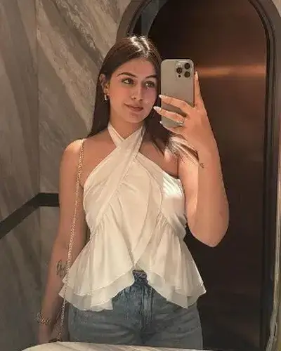 Escorts In Yelandur